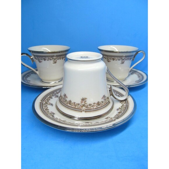 Lenox Lace Point Cups And Saucers Set Of 3  Excellent Condition - Picture 6 of 7
